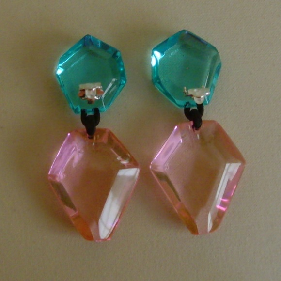 MONIES Gerda Lynggaard Lucite Dangle Earrings - NEW - Picture 9 of 14